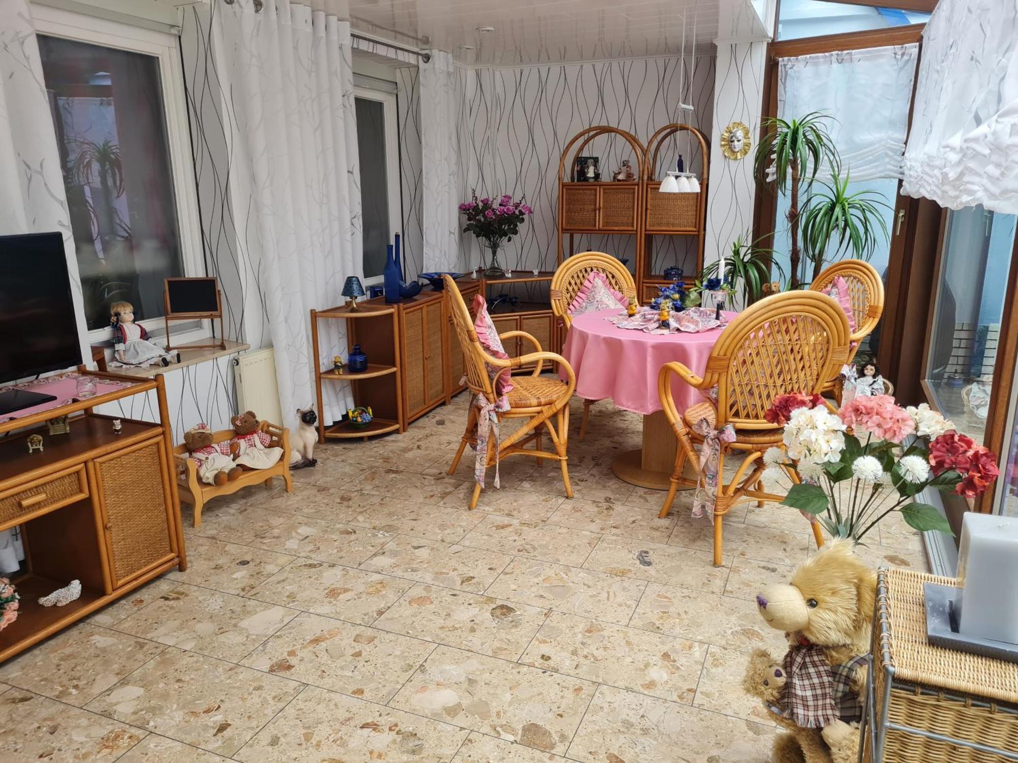 Ferienwohnungen Am Markt 로데스하임암라인 외부 사진